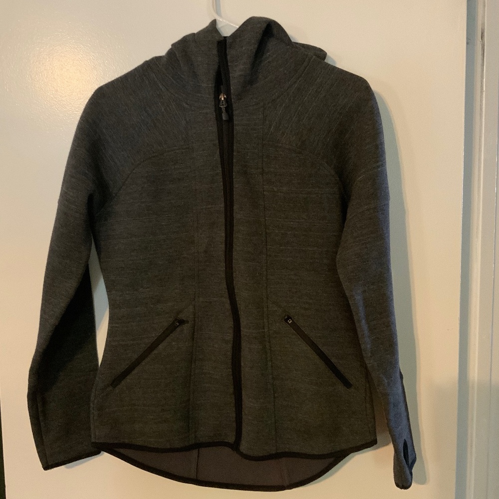 Gray Avalanche jacket, Size M